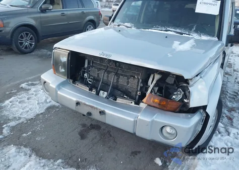 2006 Jeep Commander из США, поврежденный, VIN 1J8HG48N06C151510